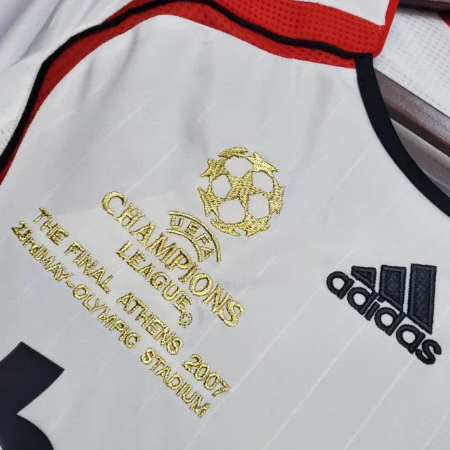 Camisa Retrô Milan 2006/2007 - Masculina Adidas - Branca com detalhes em vermelho