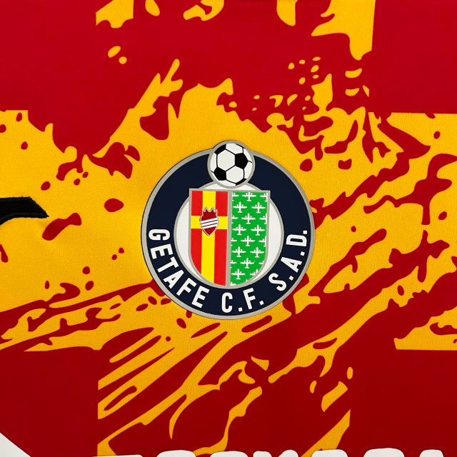 Camisa Getafe 23/24 II Torcedor Joma Masculina - Vermelha com detalhes em amarelo