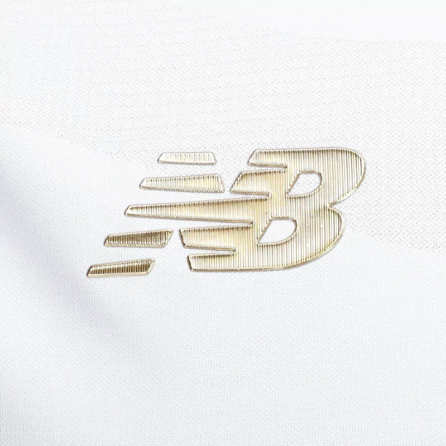 Camisa São Paulo I 25/26 - Torcedor New Balance Masculina - Branca com detalhes em vermelho e preto