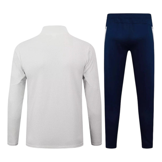 Conjunto Seleção Portugal Pré-jogo 25/26 - Masculino Puma - Branco e azul