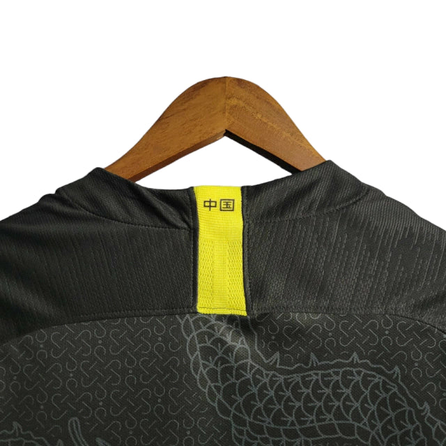 Camisa Seleção China I 18/19 - Torcedor Nike Masculina - Preta com detalhes em amarelo