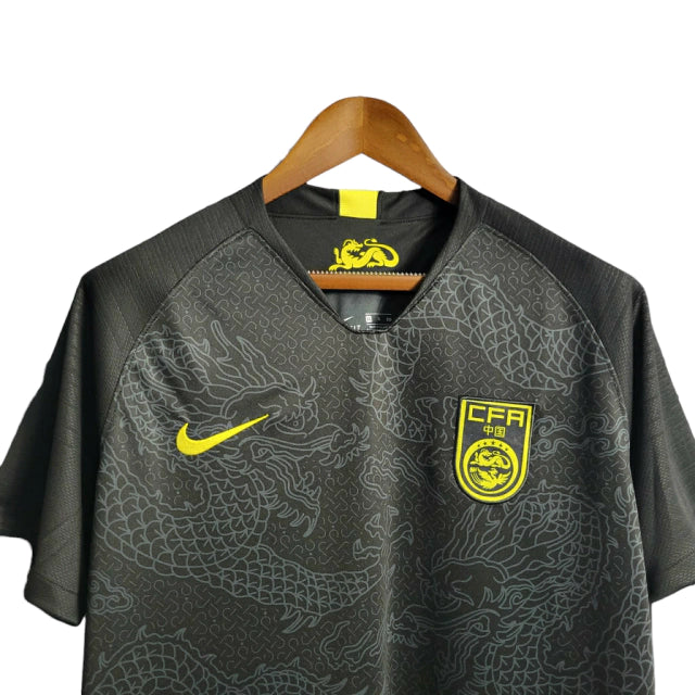 Camisa Seleção China I 18/19 - Torcedor Nike Masculina - Preta com detalhes em amarelo