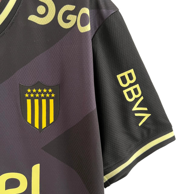 Camisa Club Peñarol Edição Especial 23/24 - Torcedor Puma Masculina - Preta com detalhes em amarelo