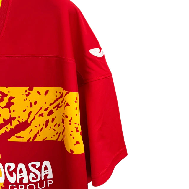 Camisa Getafe 23/24 II Torcedor Joma Masculina - Vermelha com detalhes em amarelo