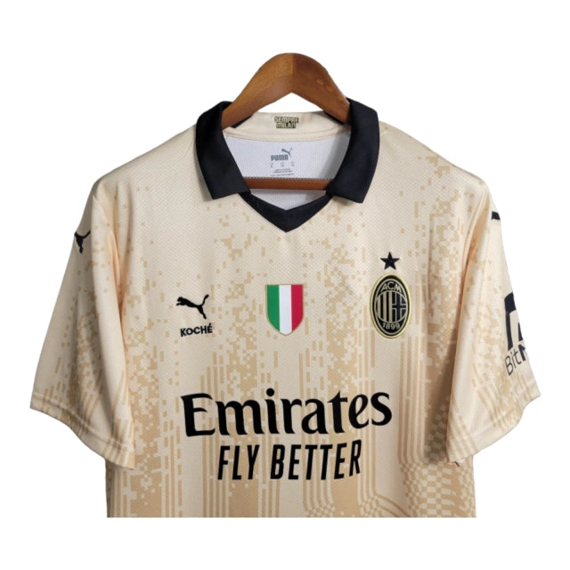 Camisa AC Milan Edição especial Goleiro 23/24 - Torcedor Puma Masculina - Bege com detalhes em preto